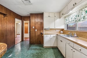 Colby Dr-S1505-007.jpg