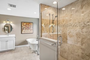 Fahnstock St-S2110-030.jpg
