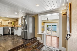 Fahnstock St-S2110-051.jpg