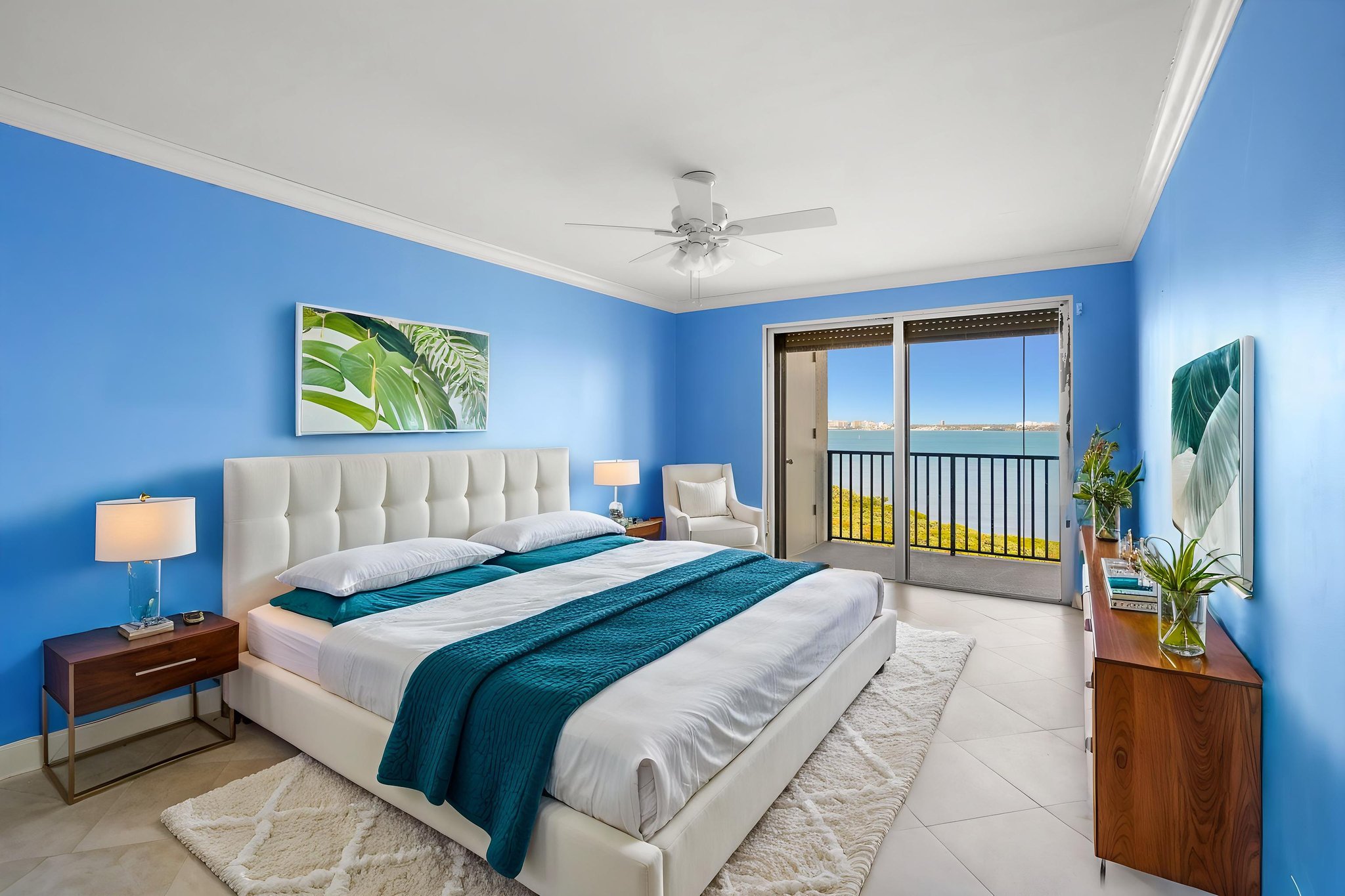 DSC04994 virtually staged.jpeg