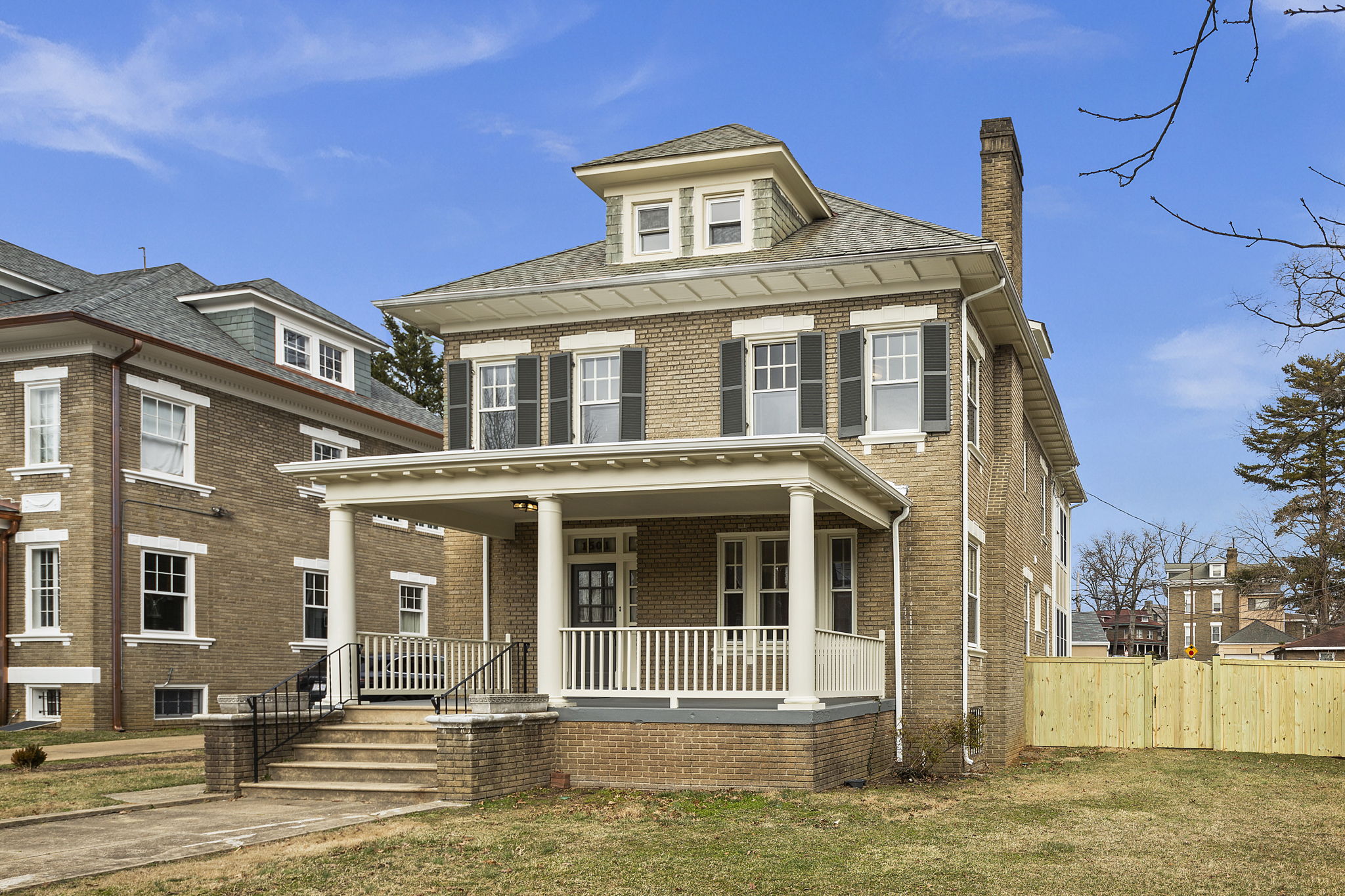 1501 Hamilton St NW, Washington, DC 20011, USA Photo 4