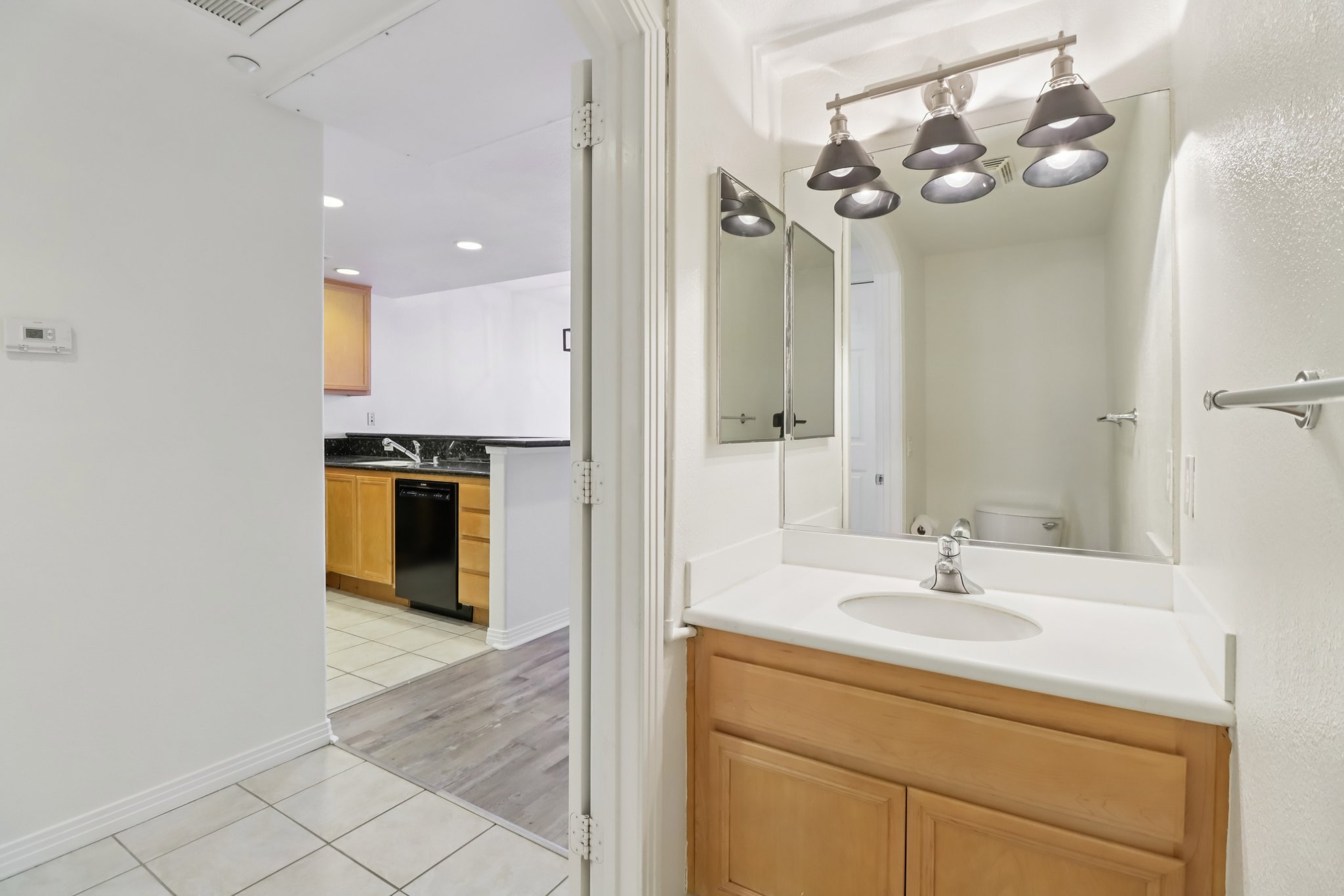 India St-S1501-016.jpg