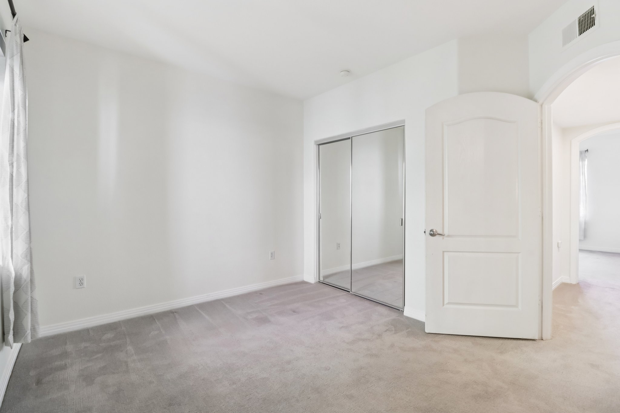 India St-S1501-018.jpg