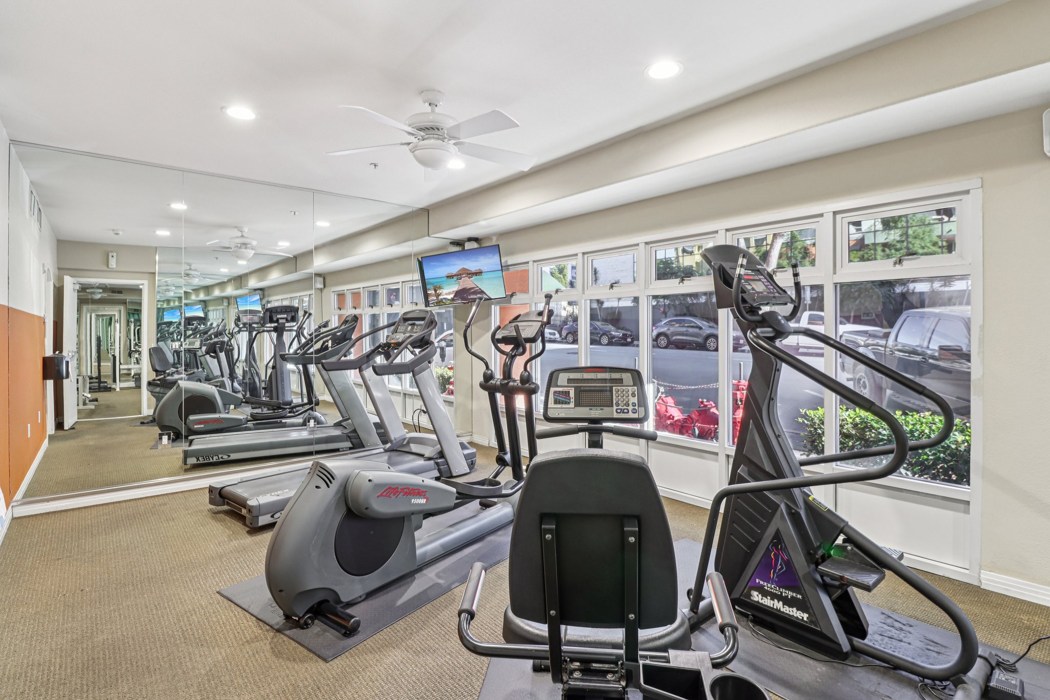 India St-1501-912.jpg