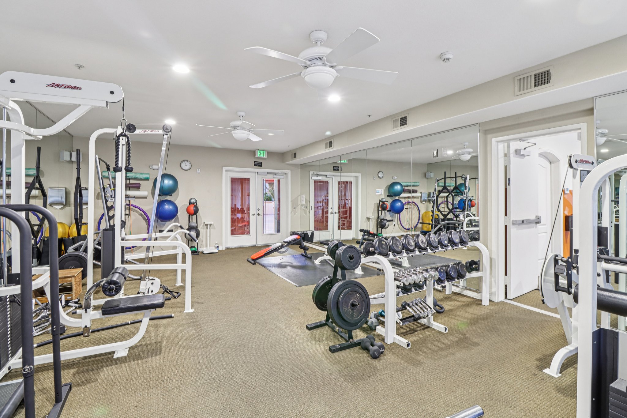 India St-1501-913.jpg