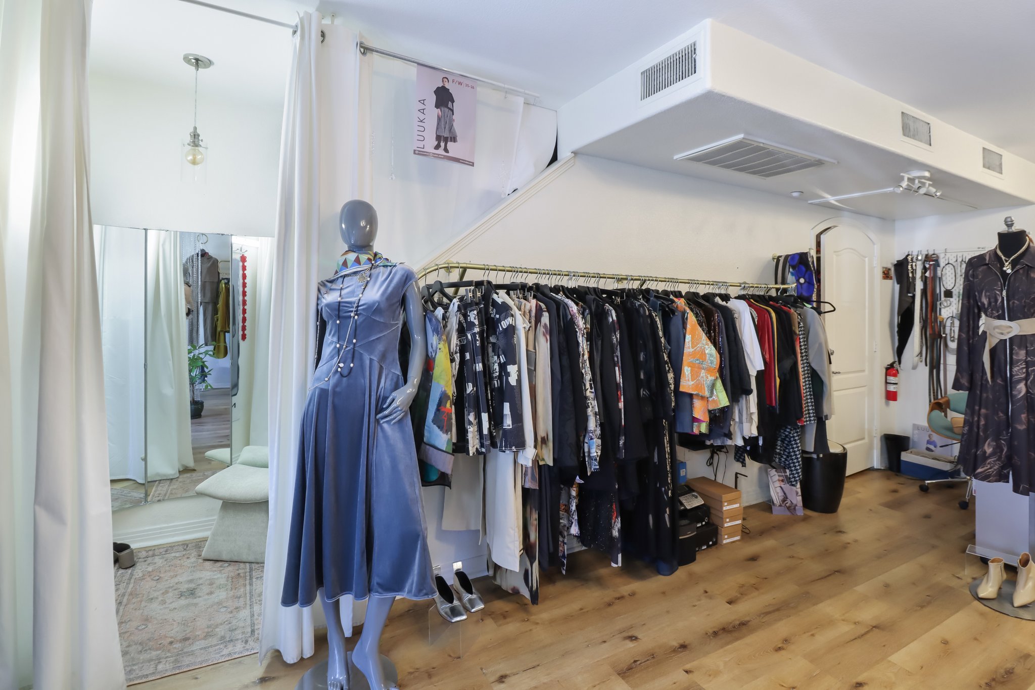 India St-S1701-007.jpg