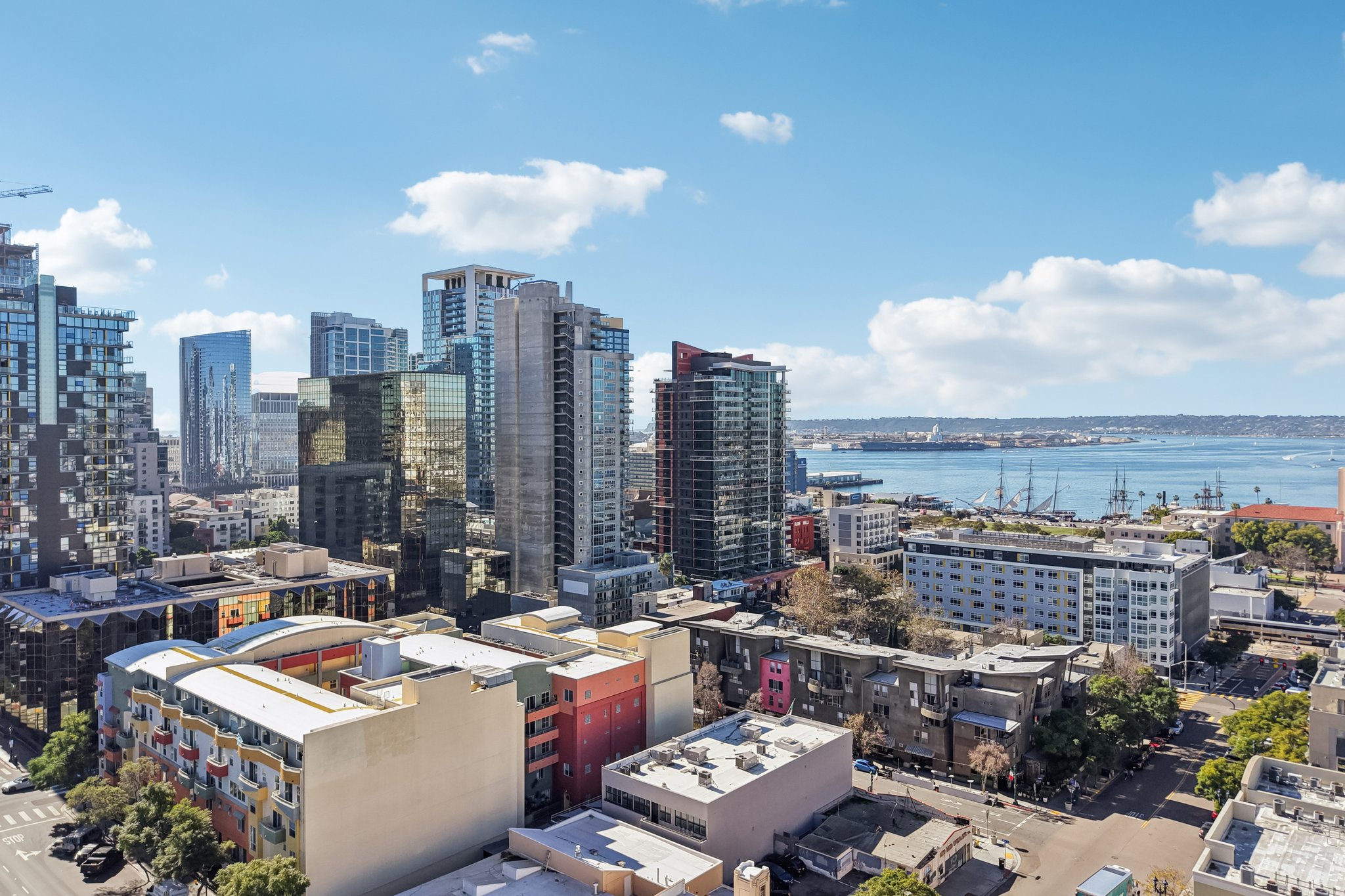 India St-S1701-013.jpg