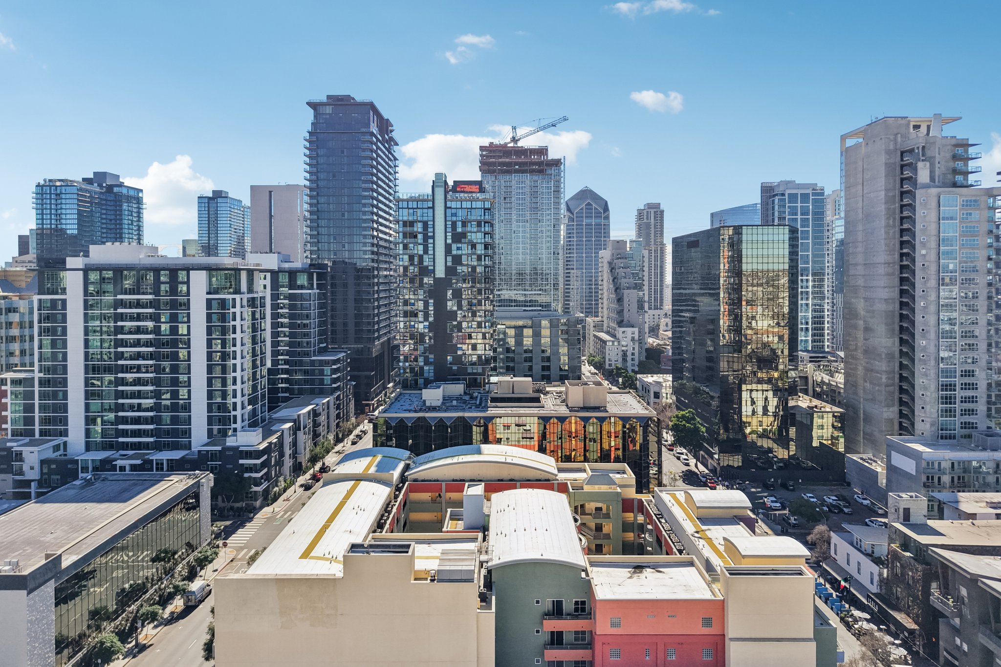 India St-S1701-014.jpg