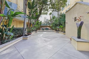 India St-1501-916.jpg