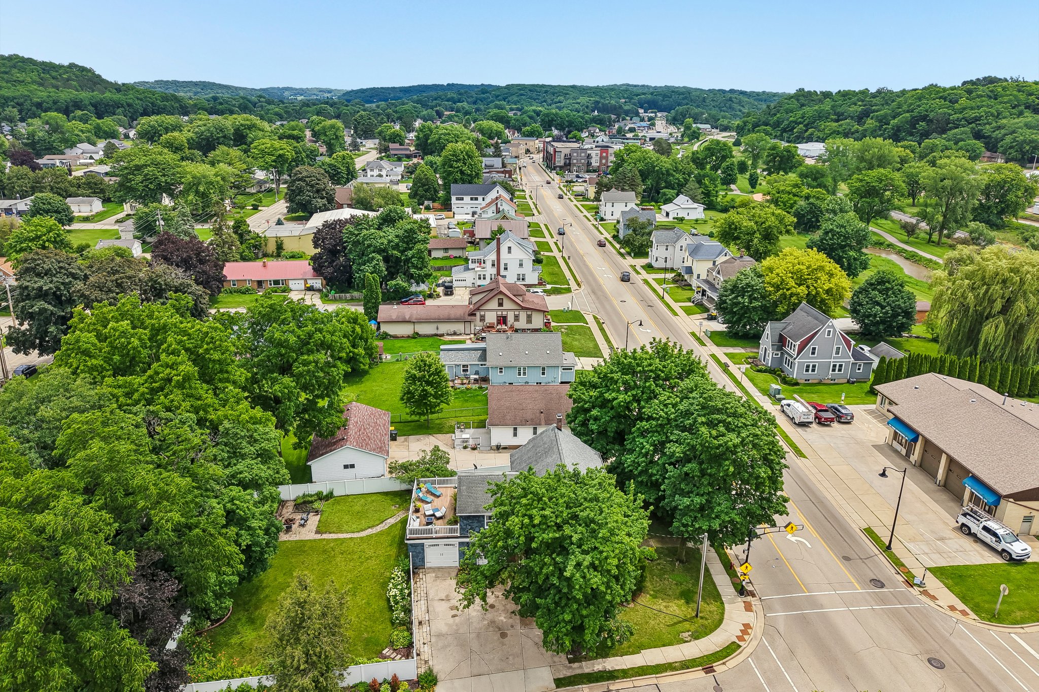 Main St-S2506-060.jpg