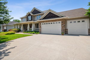 05_Exterior