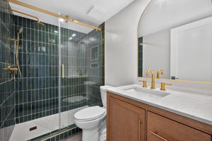Guest Bathroom 1