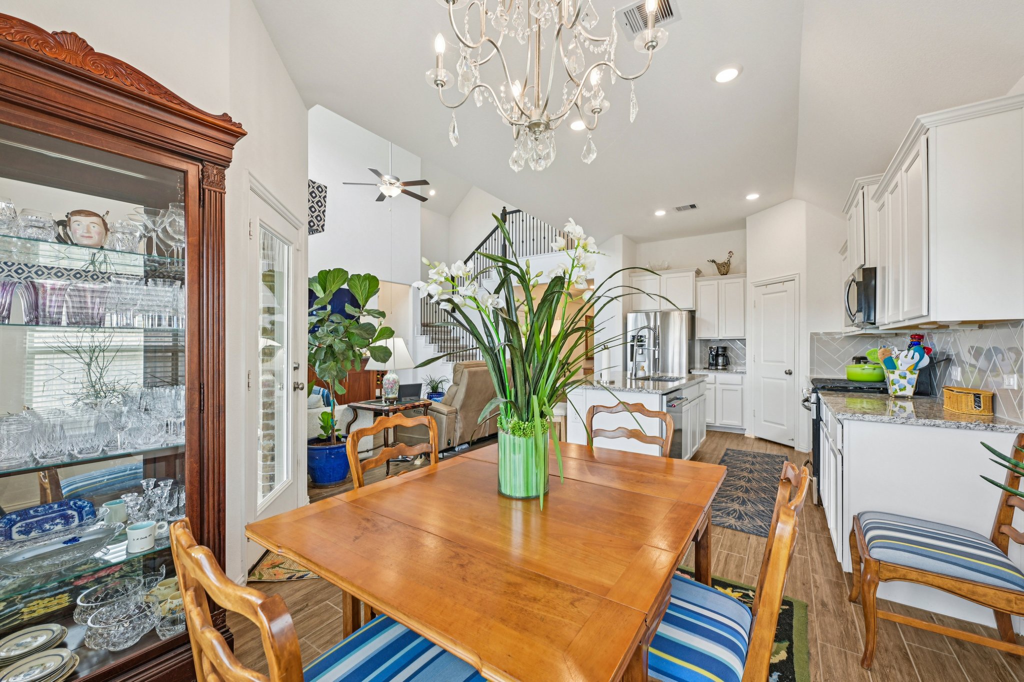 Lake Shore Ave-L1902-015.jpg