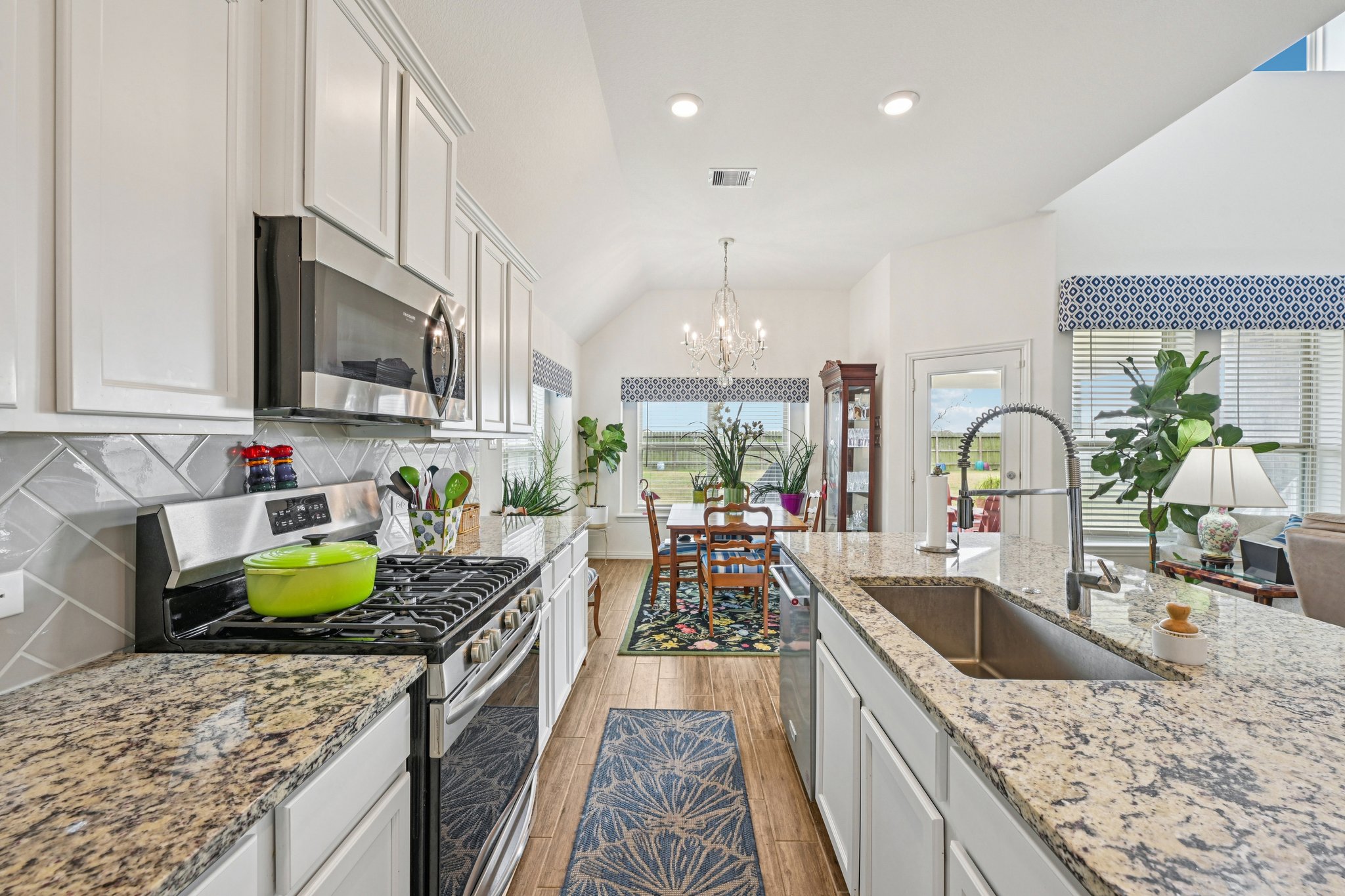 Lake Shore Ave-L1902-020.jpg