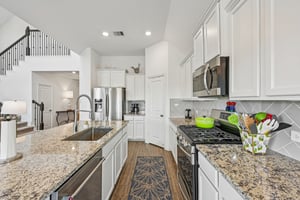 Lake Shore Ave-L1902-019.jpg