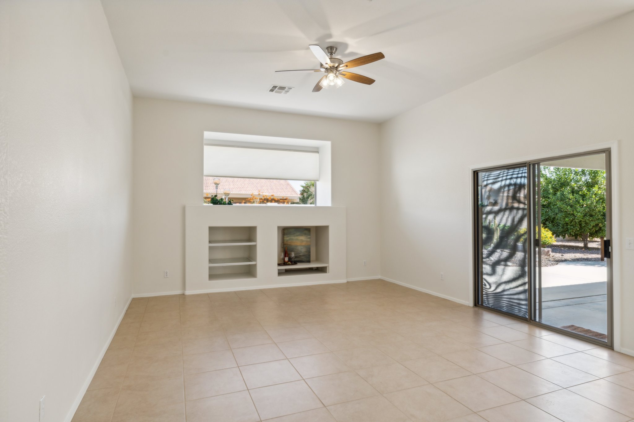 15016 W Monterey Way - 011.jpg