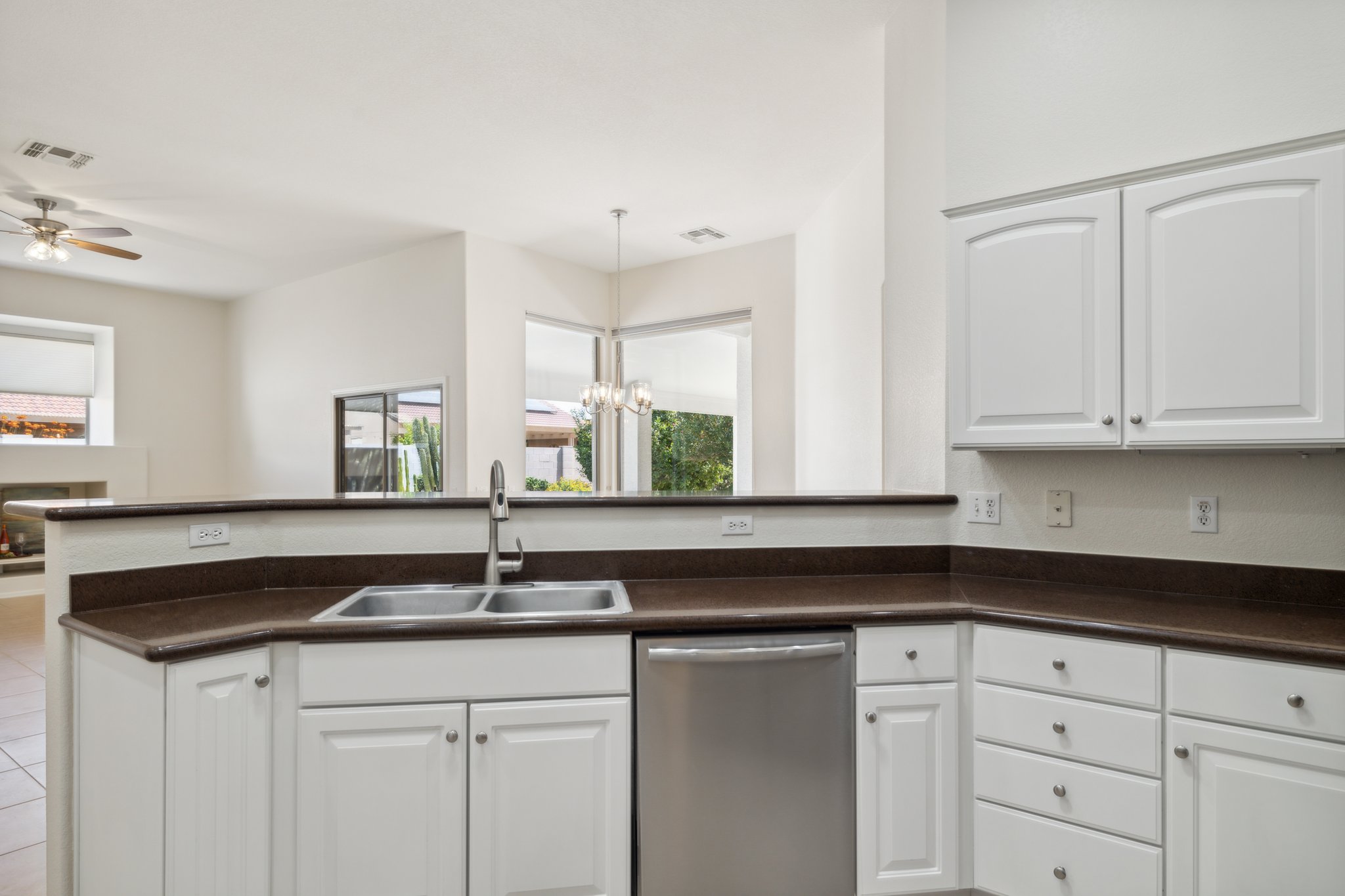 15016 W Monterey Way - 014.jpg
