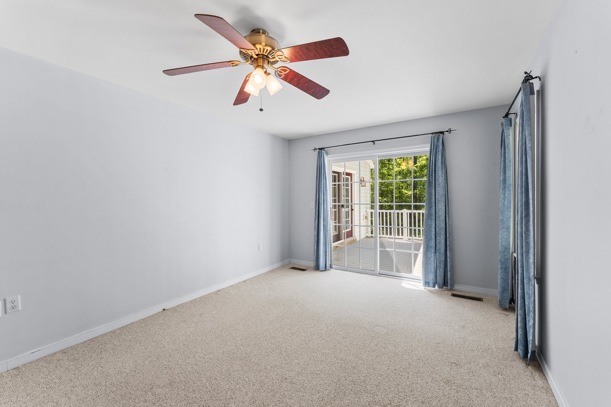 access to deck through sliding doors