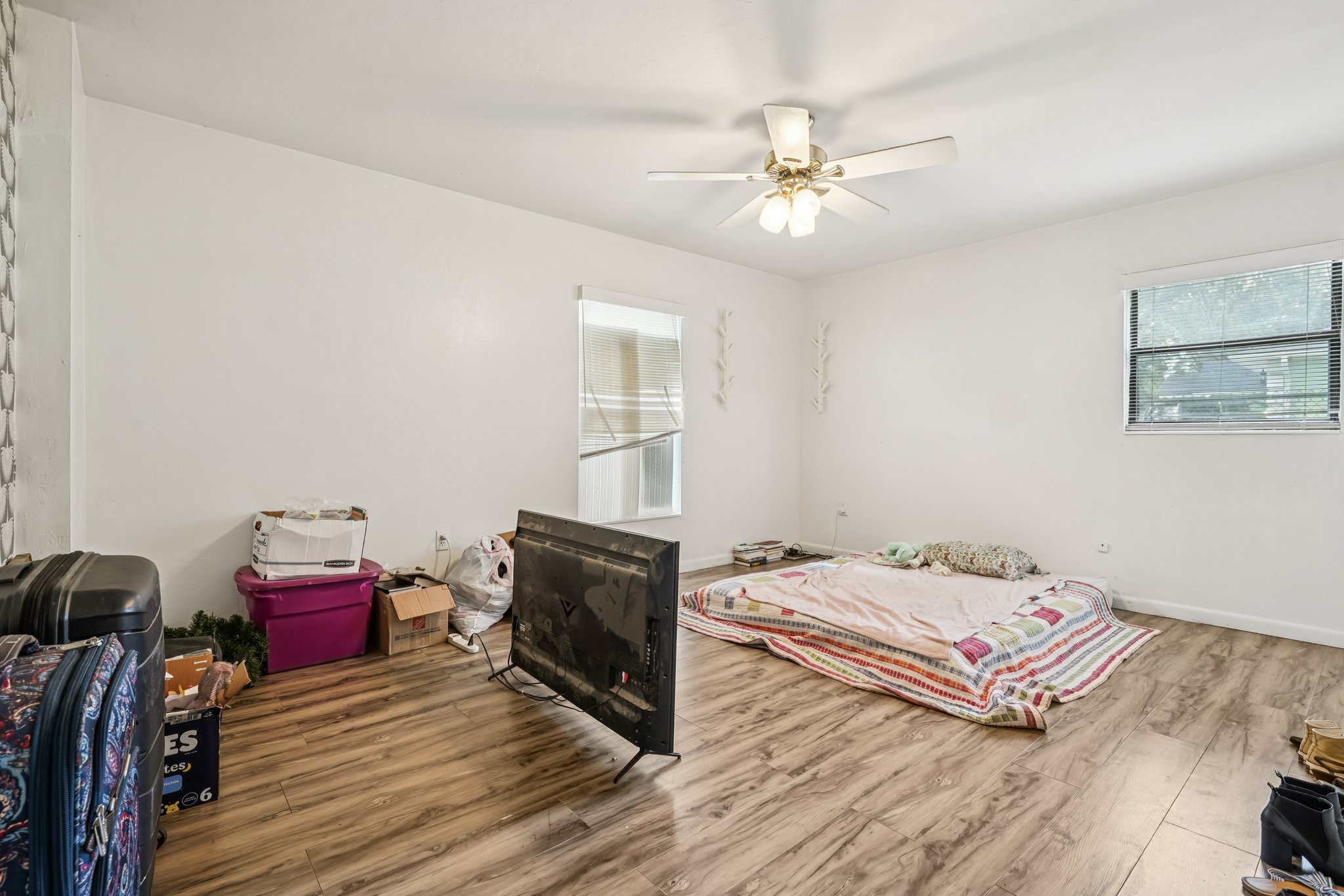 NW 134th Terrace-S1209-020.jpg