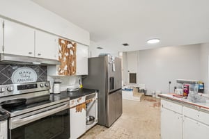 NW 134th Terrace-S1209-013.jpg