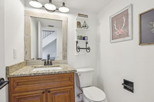 Creek Bend Dr-2904-032.jpg