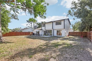 Creek Bend Dr-2904-059.jpg