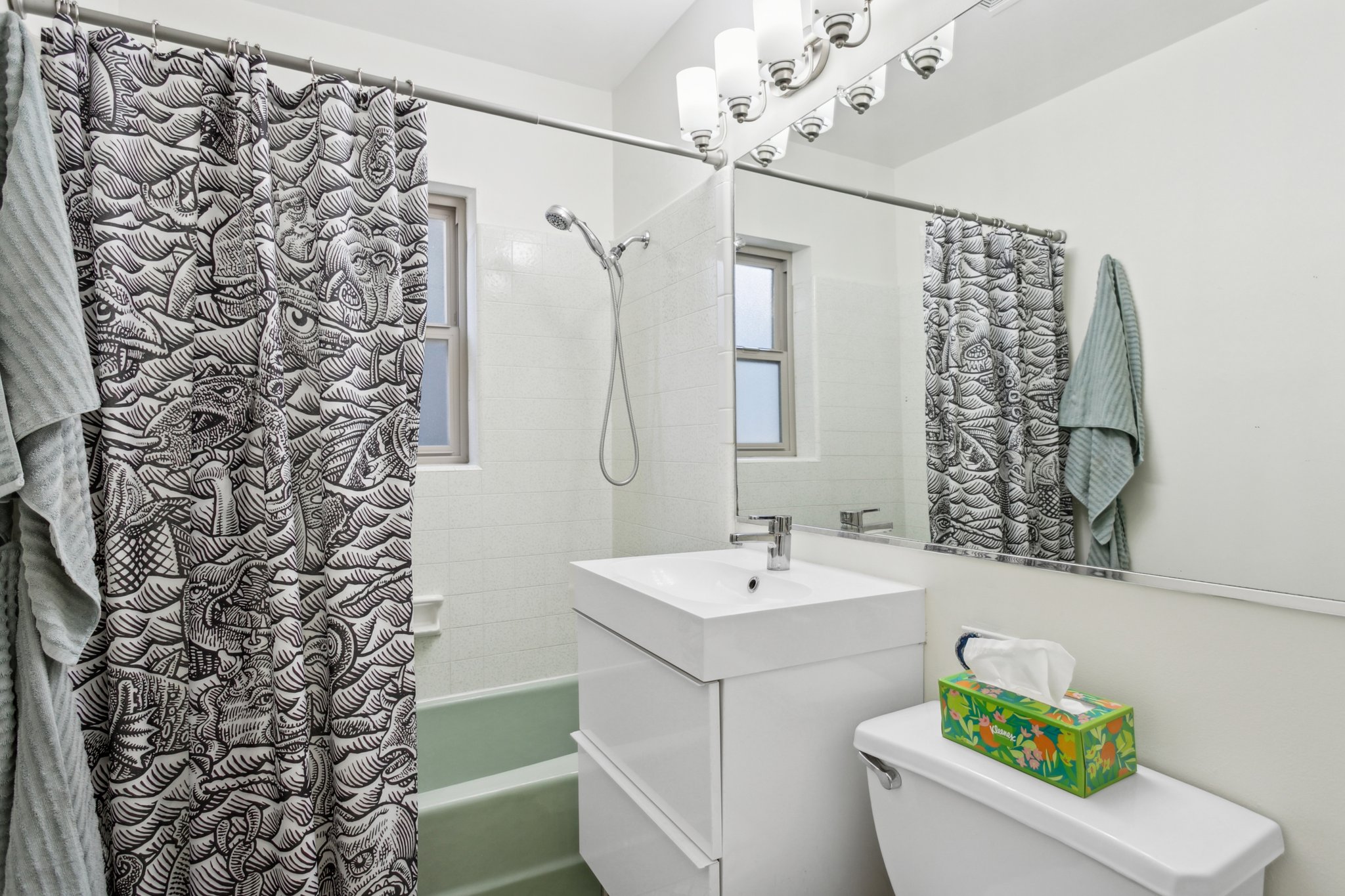 1502 E Hudson Dr - 022.jpg