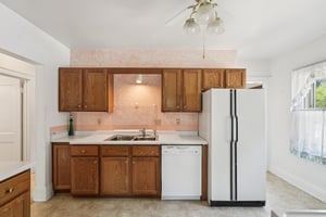 S 32nd St-0706-018.jpg