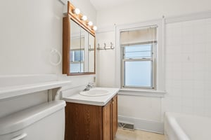 S 32nd St-0706-024.jpg