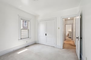 S 32nd St-0706-027.jpg