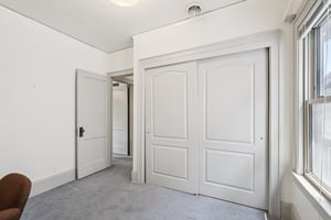 S 32nd St-0706-036.jpg