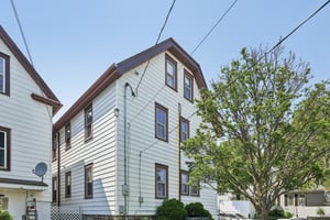 S 32nd St-0706-059.jpg