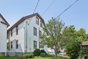 S 32nd St-0706-060.jpg