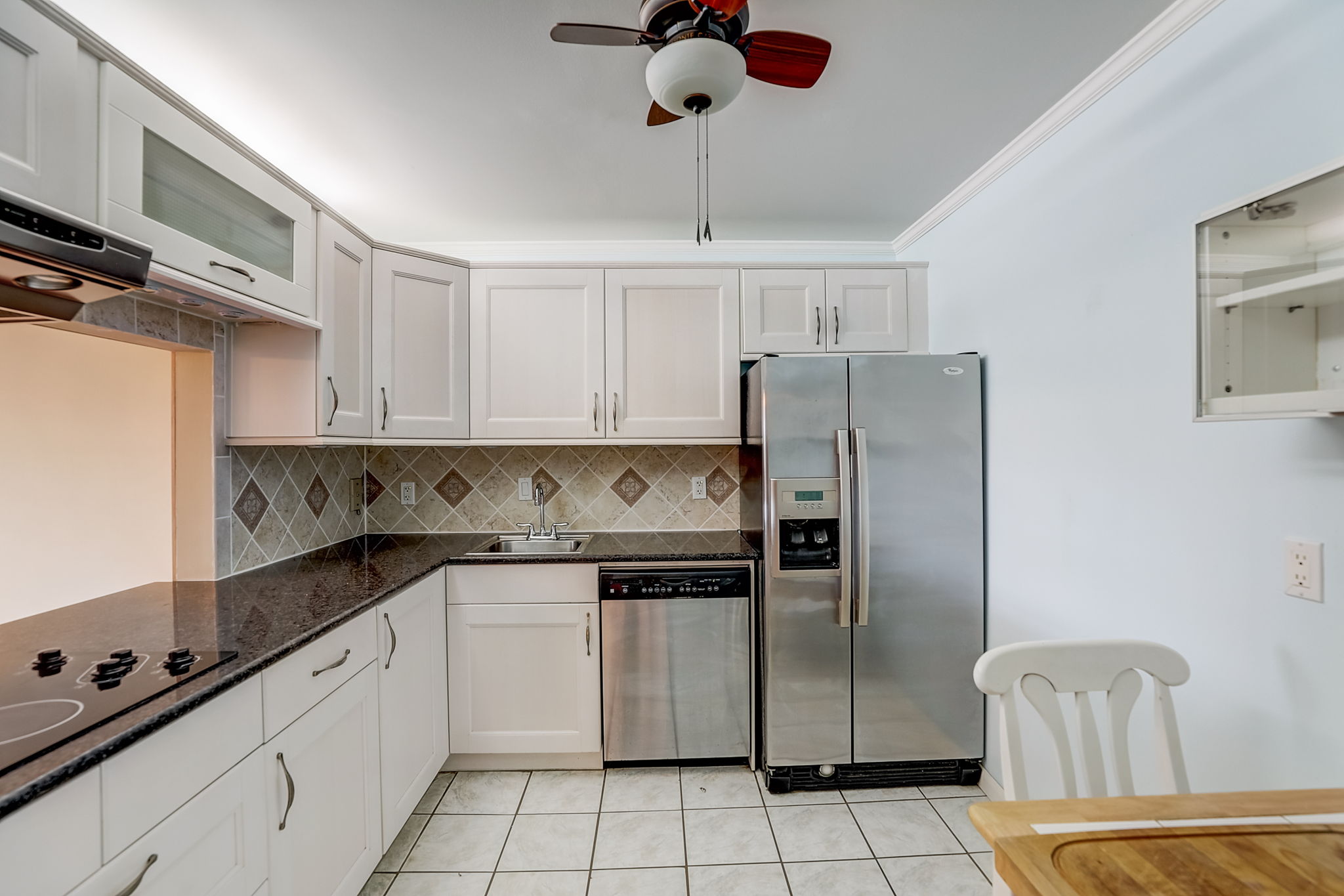 S Lakeside Dr 401-007