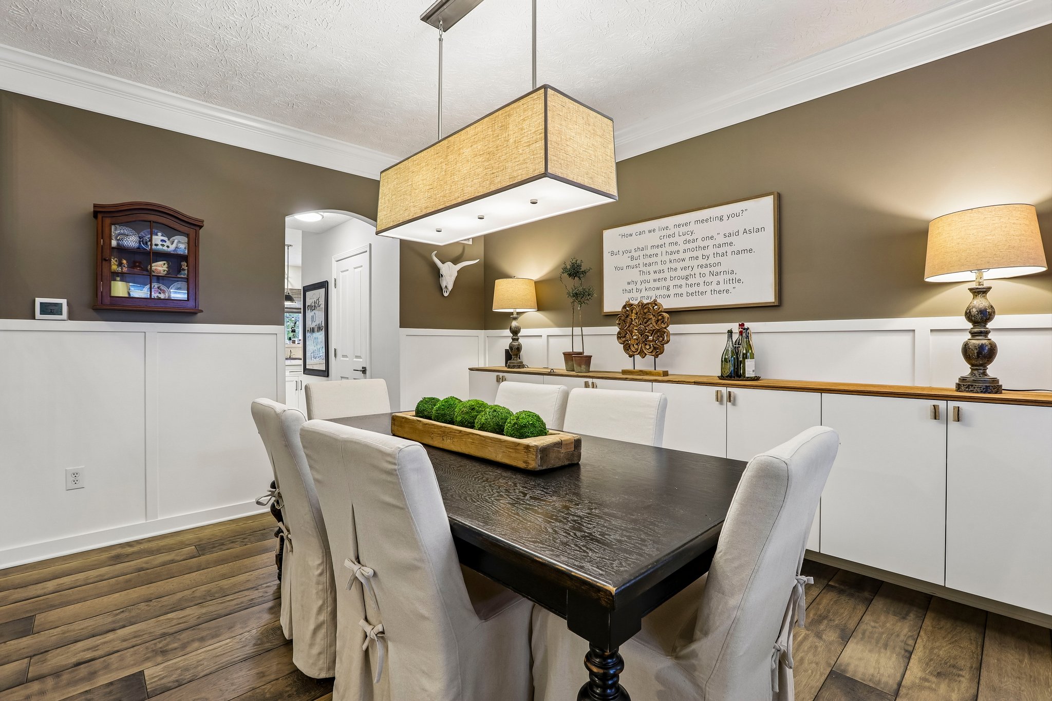 Bainbridge Ct-S2409-017.jpg