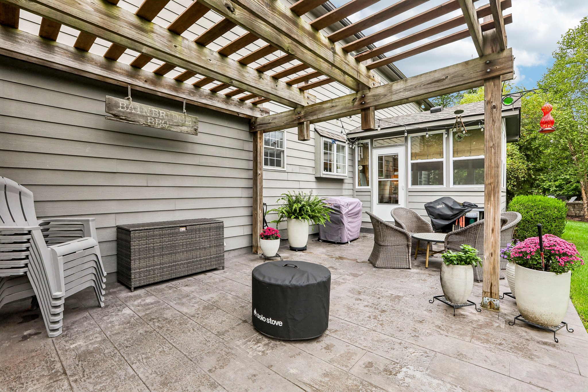 Bainbridge Ct-S2409-075.jpg