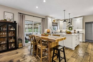Bainbridge Ct-S2409-018.jpg