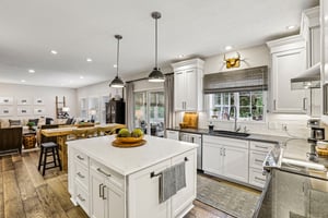 Bainbridge Ct-S2409-025.jpg