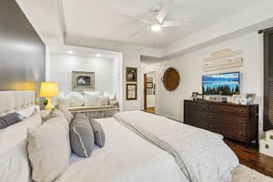 Bainbridge Ct-S2409-042.jpg