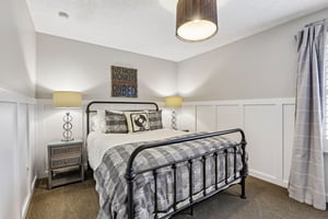 Bainbridge Ct-S2409-045.jpg