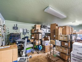  Photo 48