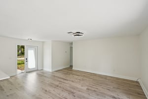 East 14th Street-S0404-007.jpg