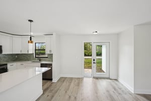 East 14th Street-S0404-009.jpg