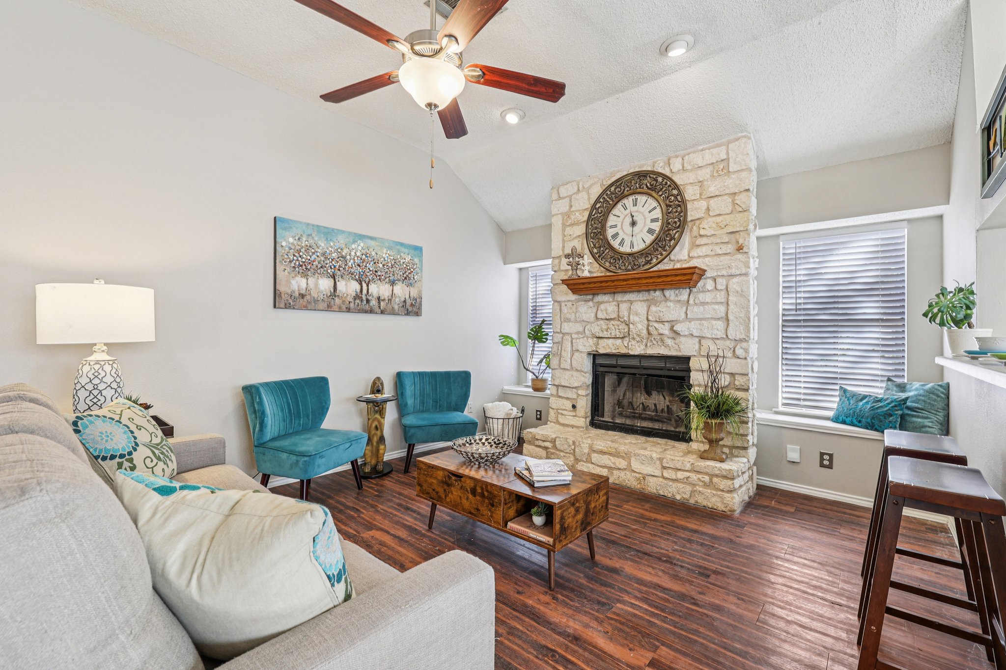 Lantana Dr-S1112-011.jpg