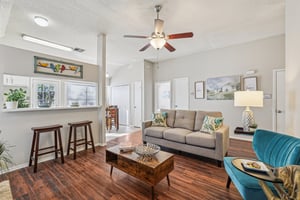 Lantana Dr-S1112-016.jpg