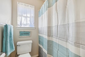 Lantana Dr-S1112-025.jpg