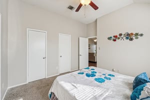 Lantana Dr-S1112-029.jpg