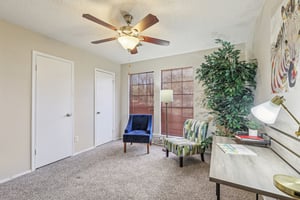 Lantana Dr-S1112-035.jpg