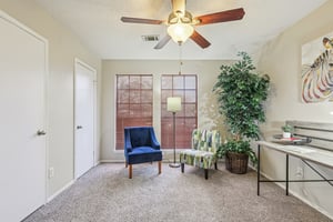 Lantana Dr-S1112-036.jpg