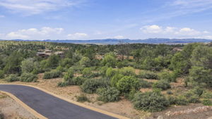Lot Photo